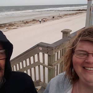 Meet your Posher, Loralee